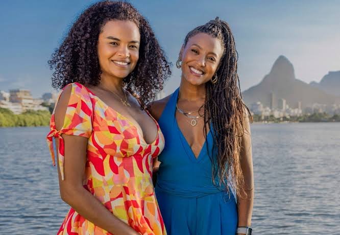A protagonista morre no primeiro capítulo. Antes disso, ganhou vinte episódios no celular