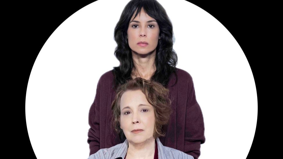 Ana Beatriz Nogueira e Andréia Horta dividem o palco pela primeira vez em ”Boa Noite, Mãe”