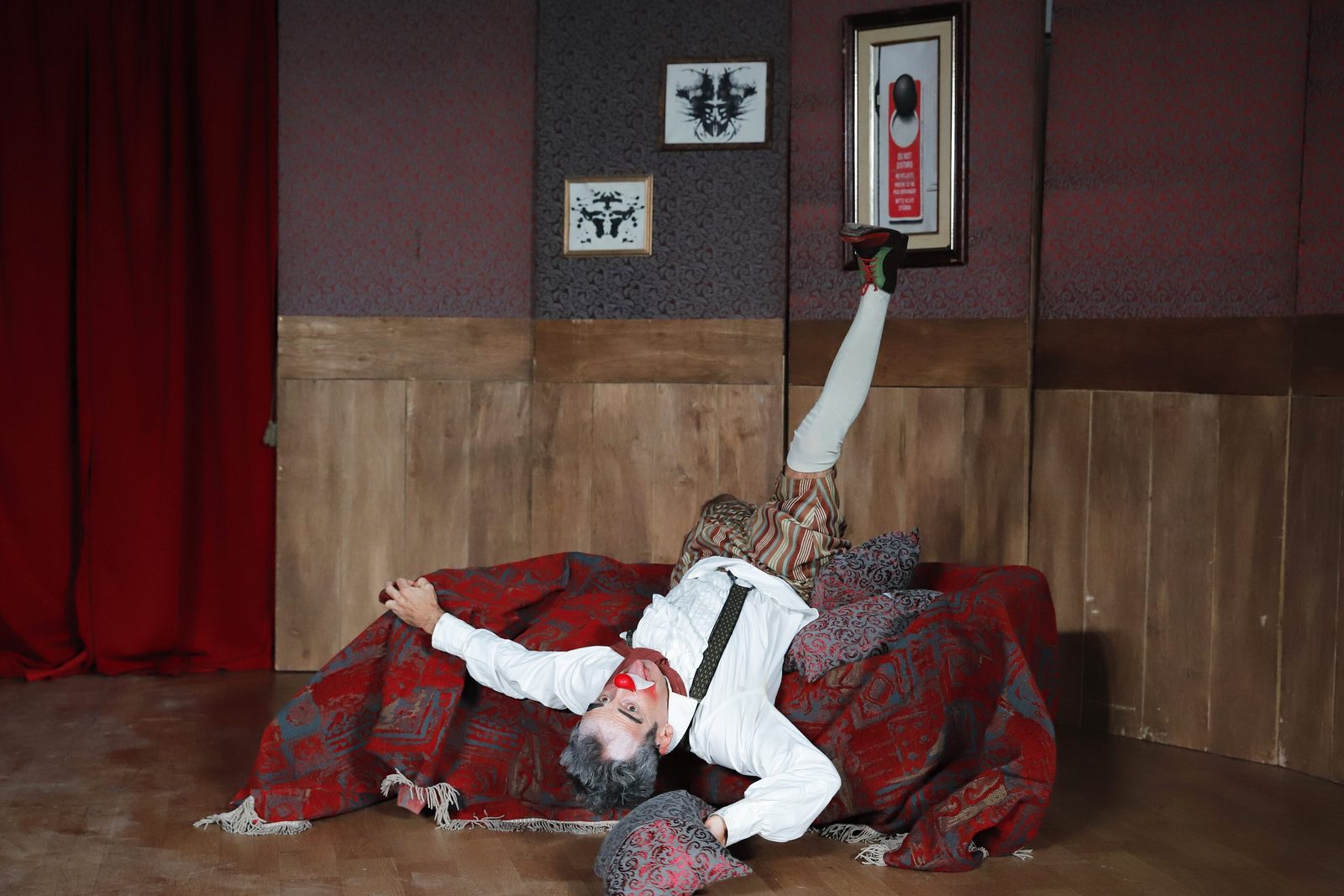Quanto ganha um ator de teatro no Brasil